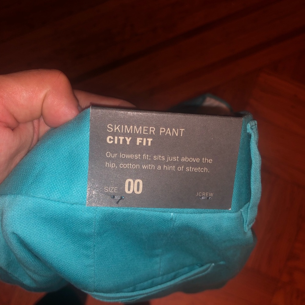 Pants/Capris - Picture 3 of 4